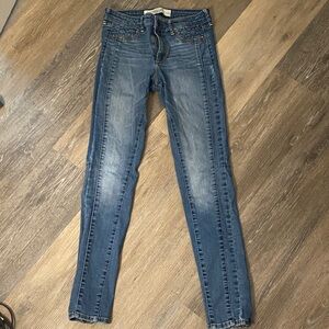 a&f highrise skinny jeans